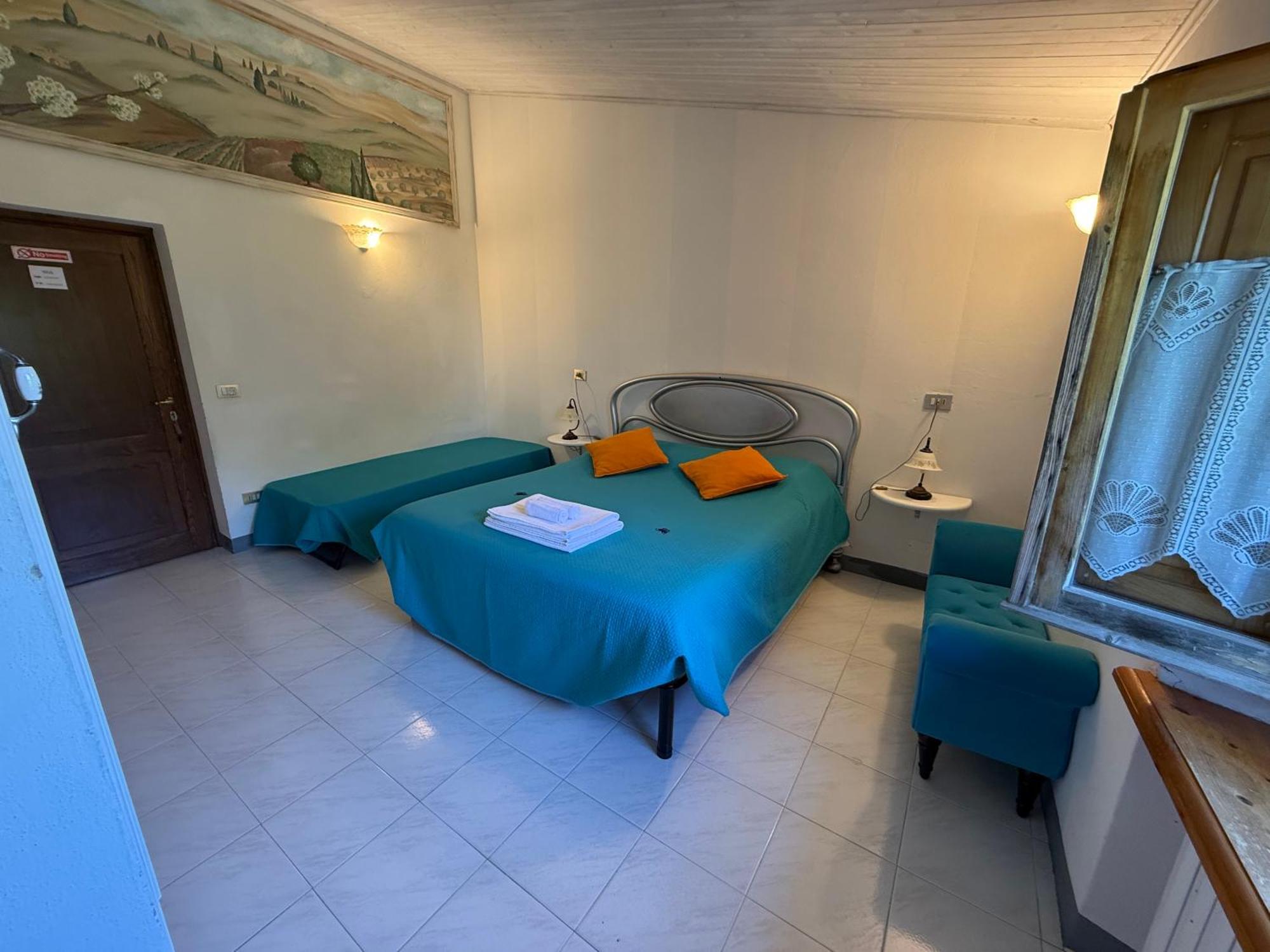 Mancino Bed & Breakfast Poggibonsi Bagian luar foto